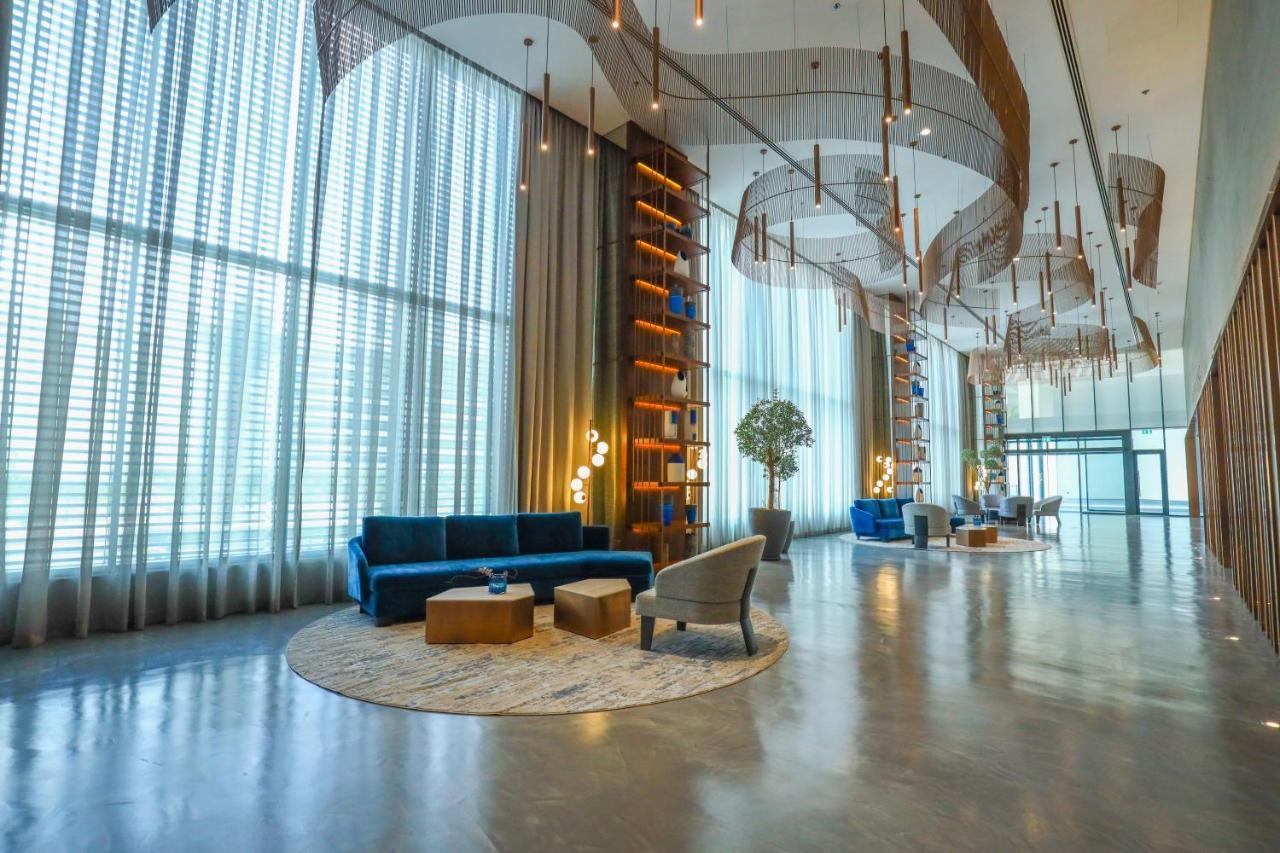Charthouse Bahrain Hotel Manama Exterior foto The lobby of the hotel